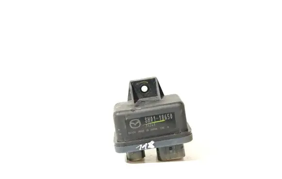Mazda CX-5 Glow plug pre-heat relay SH0118650