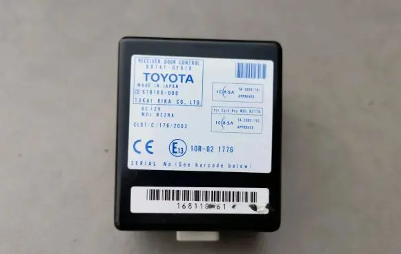 Toyota Corolla Verso E121 Door control unit/module 897410F010 61B168000
