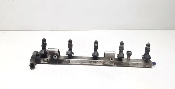 Volvo V70 Fuel injectors set 30757534 31216533 31251447