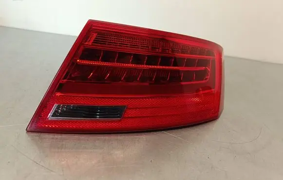 Audi A5 Sportback 8TA Rear/tail lights 8T8945096F 483PHT1 21190213