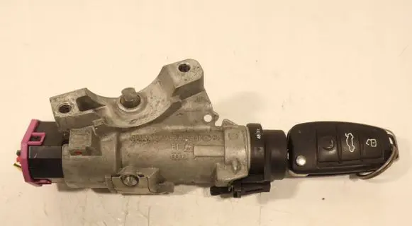 Audi A4 S4 B7 8E 8H Ignition lock 4B0905851Q