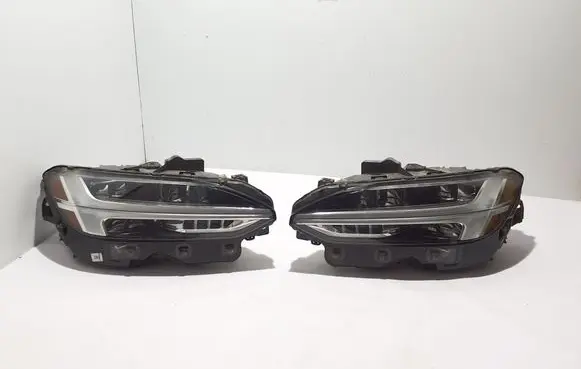 Volvo S90, V90 Headlight/headlamp 31434663