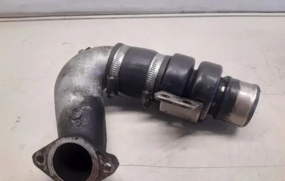 Nissan Navara D40 Intercooler hose/pipe