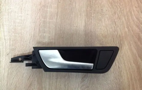 Audi Q5 SQ5 Front door interior handle 8R0837019 8R0867443