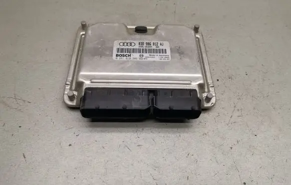 Audi A4 S4 B5 8D Engine control unit/module 038906012AJ 0281010202