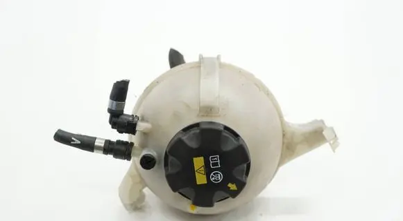 BMW 7 G11 G12 Coolant expansion tank/reservoir 8610654ACR 8610654