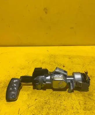 Ford Focus Ignition lock 3M513F880AC