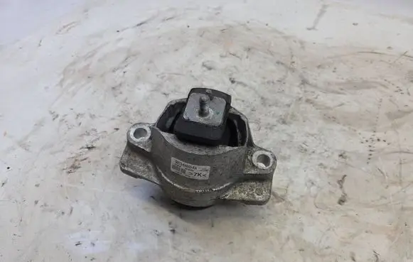 Jaguar XE Engine mount bracket GX736A003KA