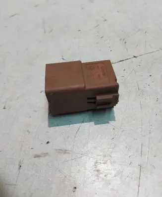 Peugeot 207 Other relay 852875 250030 861303