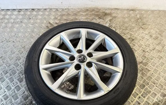 Toyota Prius+ (ZVW40) R17 alloy rim 