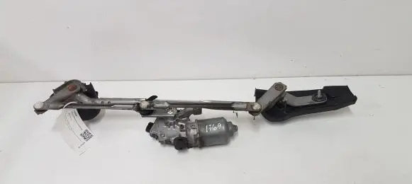 Mazda 6 Front wiper linkage and motor 1593001431