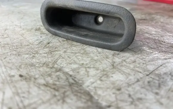Mitsubishi Pajero Sport I Rear door handle trim Mb817150