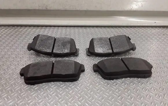 Nissan Pixo Brake pads (front) 