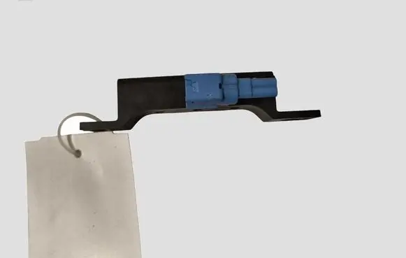 Nissan Juke I F15 Aerial antenna amplifier H101111