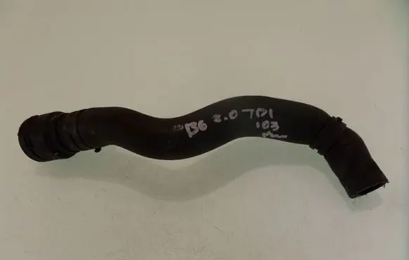 Volkswagen PASSAT B6 Engine coolant pipe/hose 3B0122291B