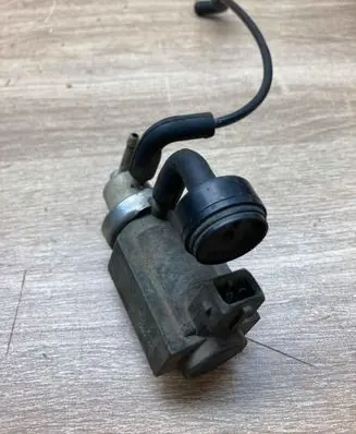 Audi A6 S6 C5 4B Turbo solenoid valve 059906627A 72190321