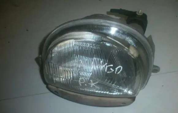 Renault Twingo I Headlight/headlamp 35470748