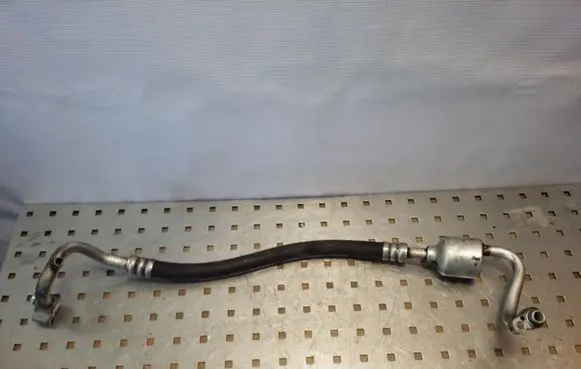 Hyundai Terracan Air conditioning (A/C) pipe/hose