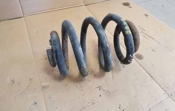 Volkswagen Transporter - Caravelle T5 Rear coil spring