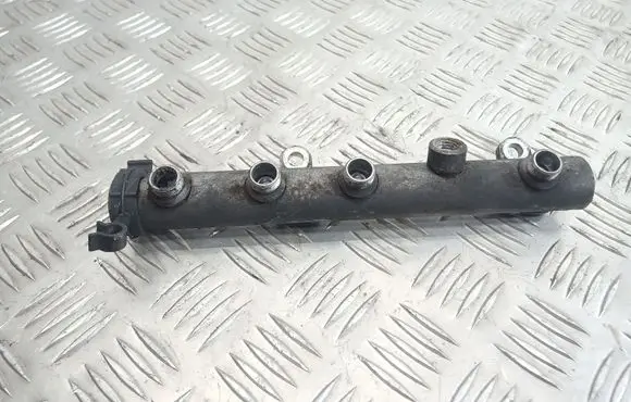 Audi A6 S6 C6 4F Fuel main line pipe 059130089M