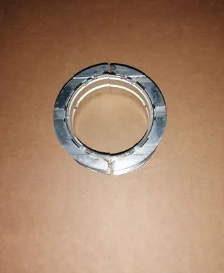Engine mounting bracket