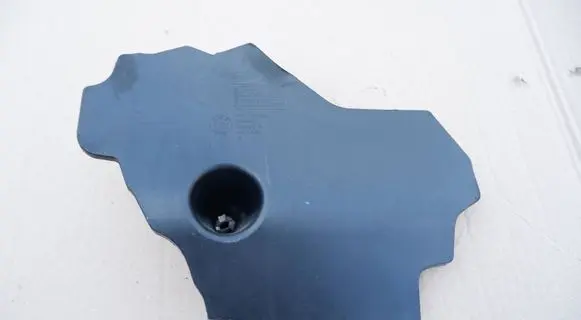 BMW 2 F46 Other engine bay part 7387166 20335610