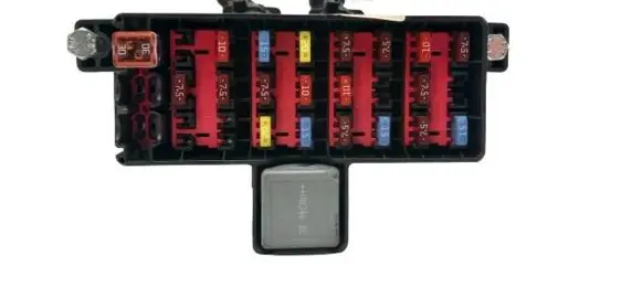 Ford Fiesta Fuse box set 8V5T-14A005-ACD