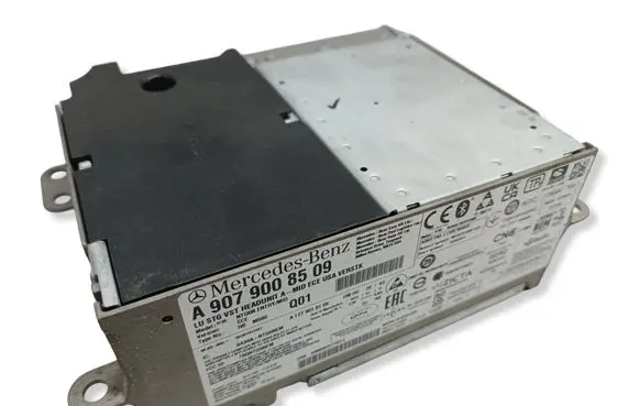 Mercedes-Benz Sprinter W907 W910 Radio/CD/DVD/GPS head unit A9079008509