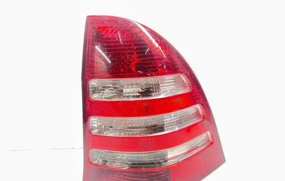Mercedes-Benz C W203 Rear/tail lights 2038202464