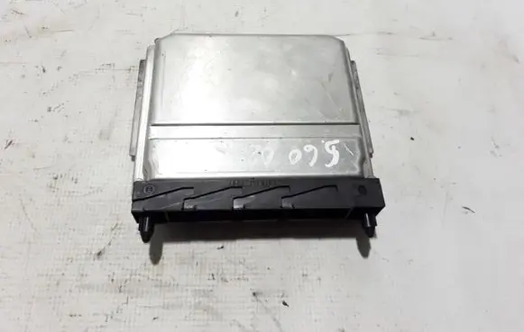 Volvo S60 Engine control unit/module 8677708