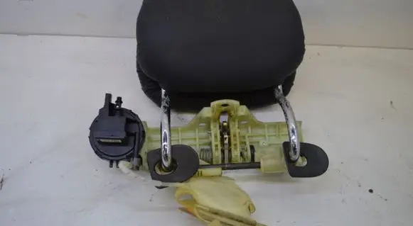 Mercedes-Benz S W220 Rear seat headrest 2208000475