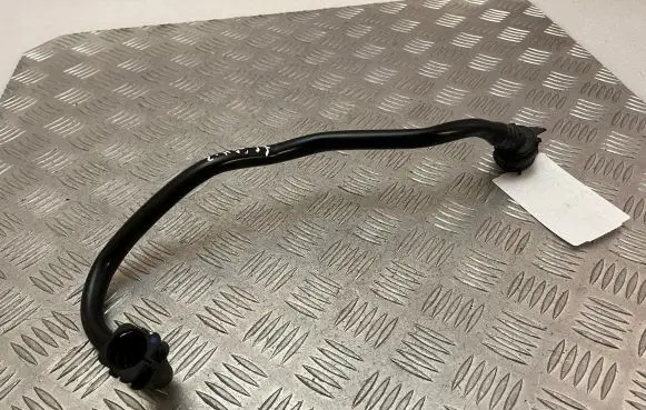 Volvo XC60 Engine coolant pipe/hose 32138001