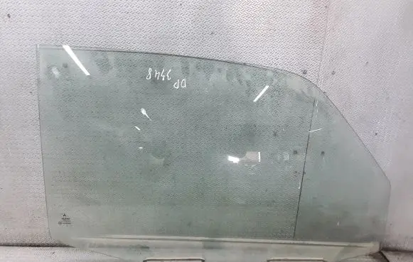 Mitsubishi Pajero Pinin Front door window/glass (coupe) 