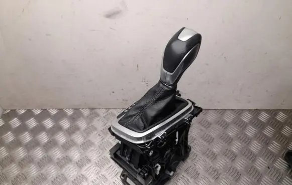 Ford Edge II Gear shifter/selector E1GP7K004CD