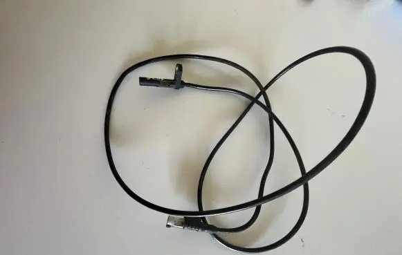 Mercedes-Benz Sprinter W906 ABS rear brake sensor A9065401217