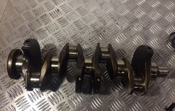Renault Laguna II Crankshaft 021410021