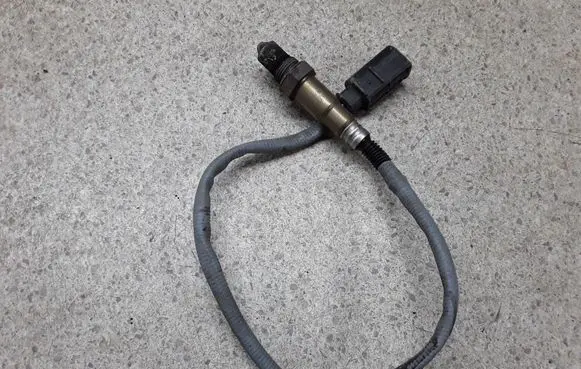 Mercedes-Benz E W212 Lambda probe sensor A0065424918