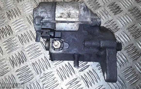 Toyota Yaris Starter motor 2810033050 4280000570