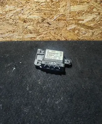 Opel Insignia A Parking PDC control unit/module 13354532