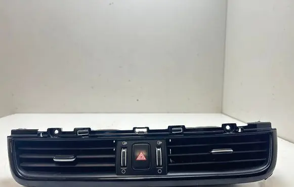 KIA Optima Dash center air vent grill D497410000