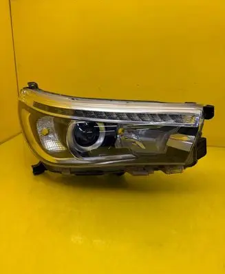 Toyota Hilux (AN120, AN130) Headlight/headlamp HILUXVIII