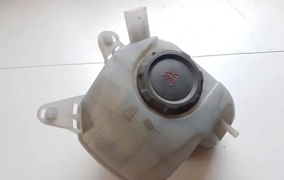 Seat Ibiza V (KJ) Coolant expansion tank/reservoir 2Q0121407