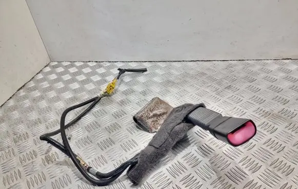 Ford Explorer Front seatbelt buckle E33496