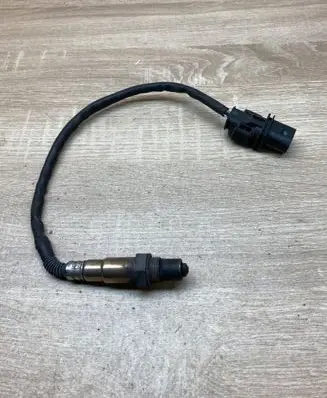 BMW 5 E60 E61 Lambda probe sensor 7791592 0281004019
