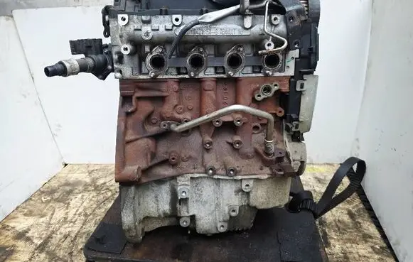 Nissan Juke I F15 Engine K9KA636 K9K636 110421615R
