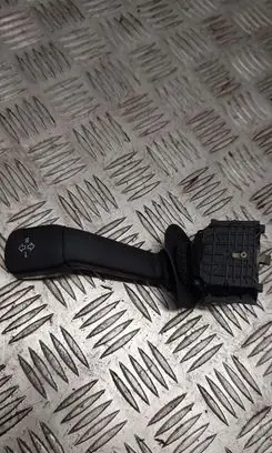 BMW 7 E38 Indicator stalk 8352014
