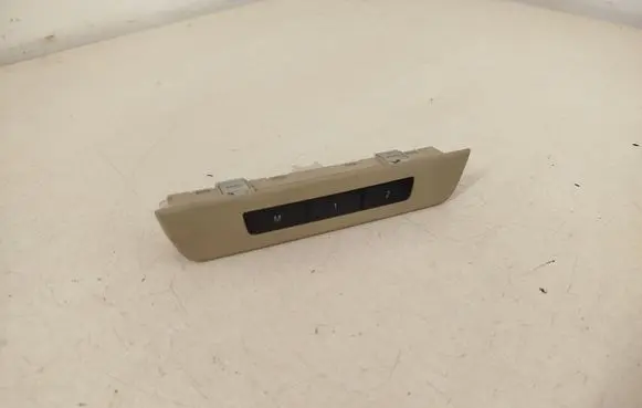 BMW 7 F01 F02 F03 F04 Seat memory switch 9215775
