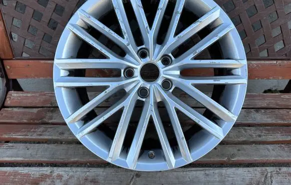 Seat Ateca R18 alloy rim 