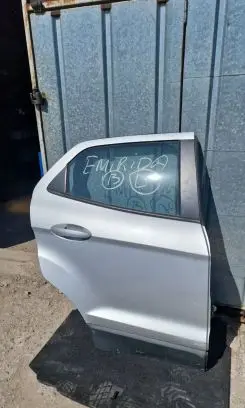 Ford Ecosport Rear door
