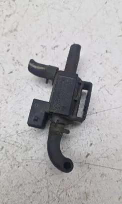 Volvo XC60 Turbo solenoid valve 7G9N12A627BB